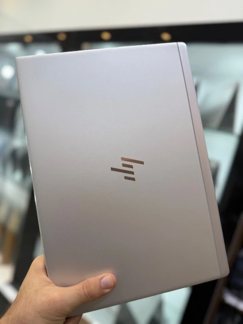 HP EliteBook 840 G6 120Hz - i5 8350U - 16Go - 256Go - FULL OPTION