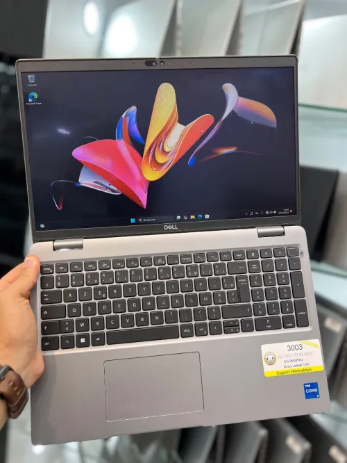 Dell Latitude Tactile 5540 FHD - i5 1345U - 16Go - 512Go - Intel Iris Xe 