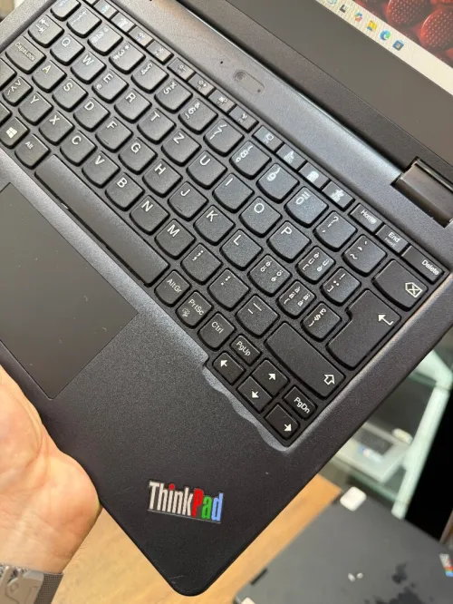 Lenovo ThinkPad 11e - i5 8200Y - 8Go - 256Go SSD - Intel UHD Graphics 615
