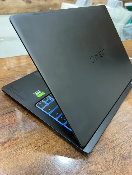 HP Omen Transcend 14 OLED 120Hz - Ultra 9 185H - 32Gb - 1To - RTX 4060 8Gb