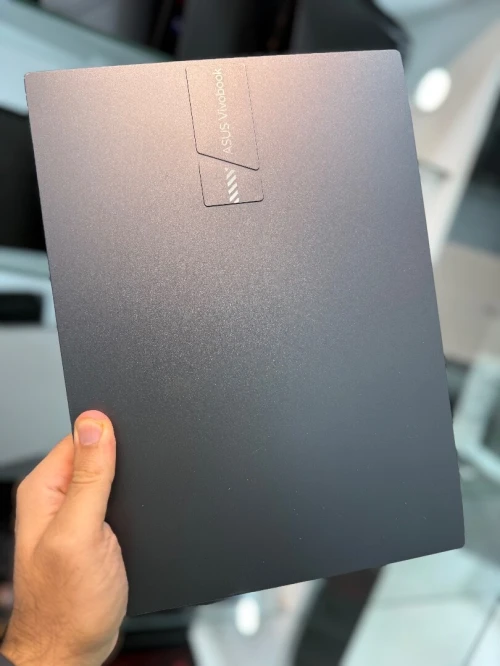 Asus VivoBool OLED - i5 11300H - 8Go - 256Go SSD - Intel Iris Xe Graphics 