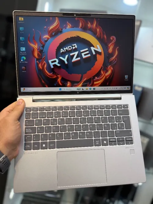 HP EliteBook 645 G11 - Ryzen 5 Pro 7535u - 16Go Ram - 256Go SSD - AMD Radeon Graphics