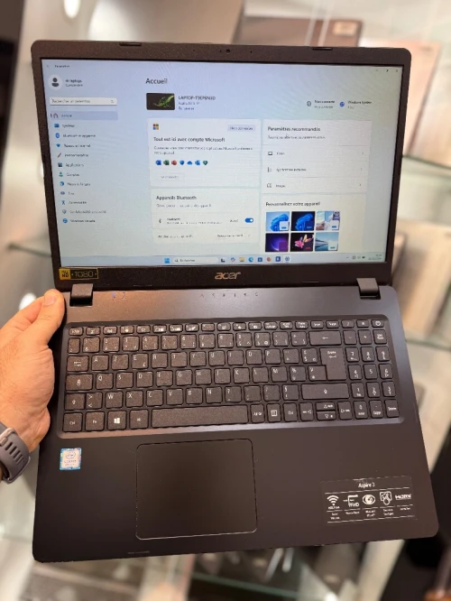 Acer Aspire 3 FHD - i5 8250U - 8Go Ram - 256Go SSD - Intel UHD Graphics