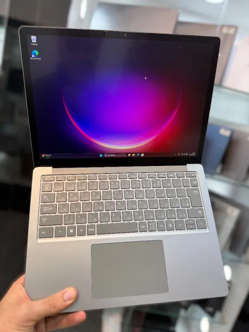 Microsoft SurFace Laptop 5 13.5" 2K Tactile - i5 1235U - 16Go - 256Go - Intel Iris Xe