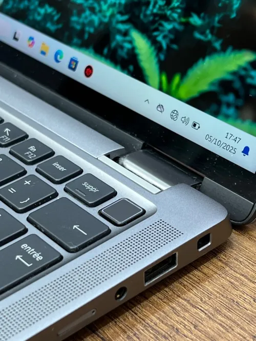 Dell 7430 2-in-1 - i5 1335U - 16Go - 512Go - Intel UHD Graphics