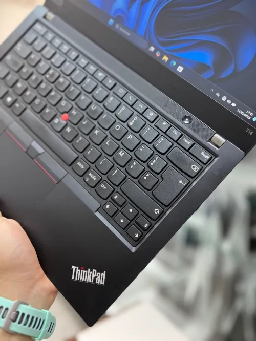 Lenovo ThinkPad T14 - Ryzen 5 Pro 4650U - 16Gb - 256Gb - AMD Radeon Graphics 