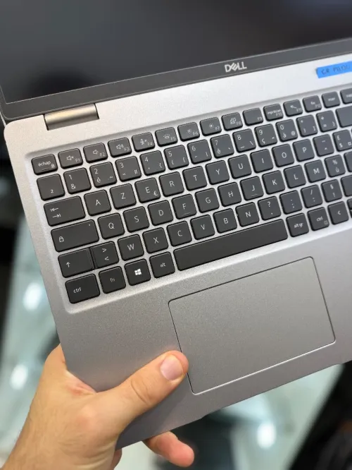 Dell Precision 3591 FHD - i7 11850H - 32Go - 512Go - Quadro T600 4Go