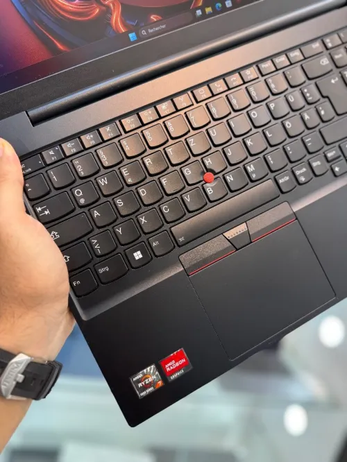 Lenovo TbinkPad E16 - Ryzen 7 7730U - 16Go - 1To SSD - AMD Radeon Graphics