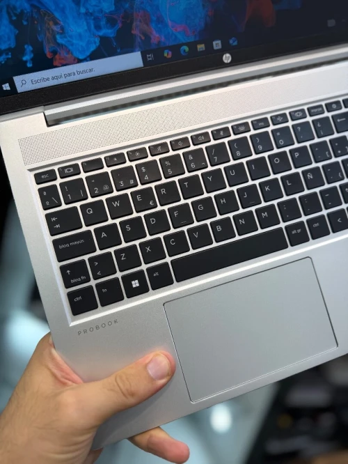 HP ProBook 450 G8 - i5 1135G7 - 8Go - 256Go - Intel Iris Xe 