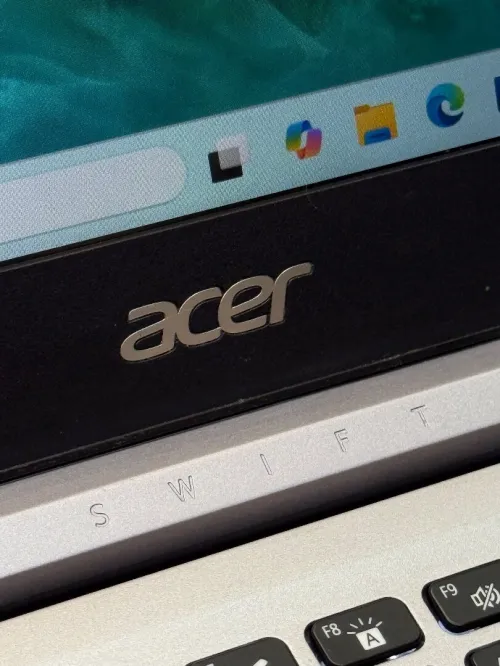 Acer Swift 3 14" FHD - Pentium N5000 - 8Go - 256Go - Intel HD Graphique 