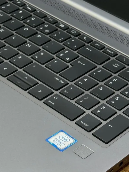 HP zBook G5 FHD - i7 8550U - 8Go - 256Go - Radeon Pro WX 3100