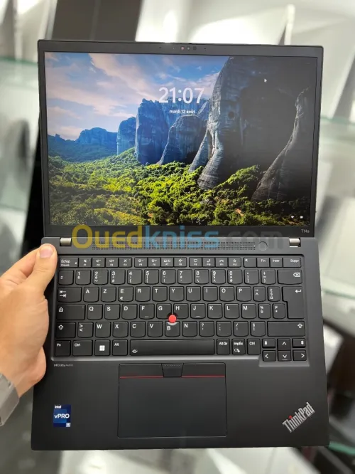 Lenovo ThinkPad T14s FHD - i5 1345U - 16Gb - 512Gb - Intel Iris Xe Graphics 
