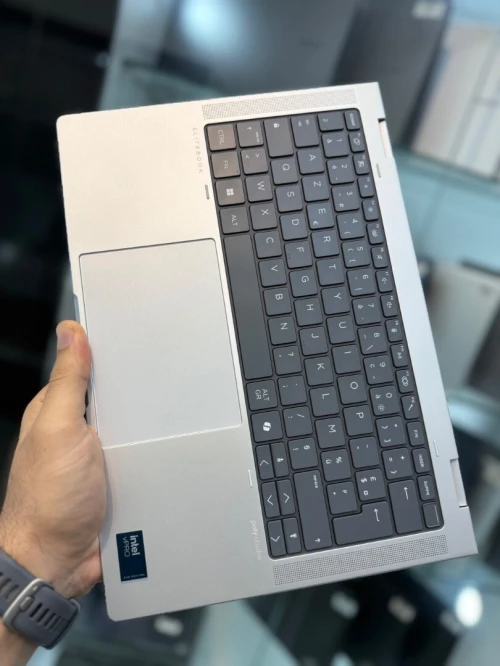 HP EliteBook 1040 G11 - Ultra 7 165H - 32Go - 512Go - Intel ARC Graphics