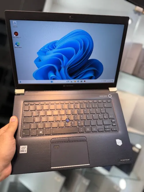 Toshiba DynaBook i5 10310U - 16Go - 256Go - Intel UHD Graphics