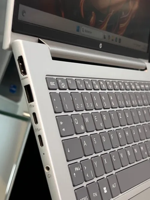 HP ProBook 645 G10 - Ryzen 5 Pro 7535U - 16Go - 512Go - Radeon 680M