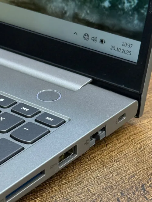 Lenovo ThinkBook 15 - i7 1255U - 16Go - 512Go - Intel Iris Xe Graphics 