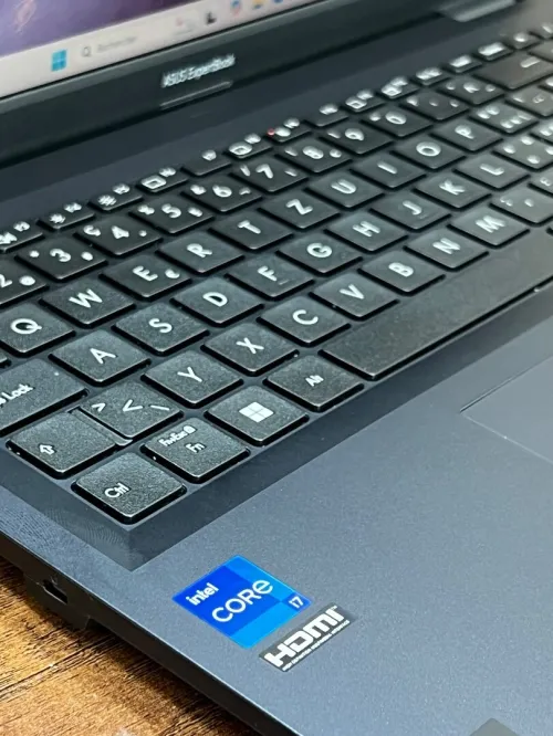 Asus ExpertBook 15 FHD - i7 1355U - 16Gb Ram - 512Gb - Intel Iris Xe Graphics 