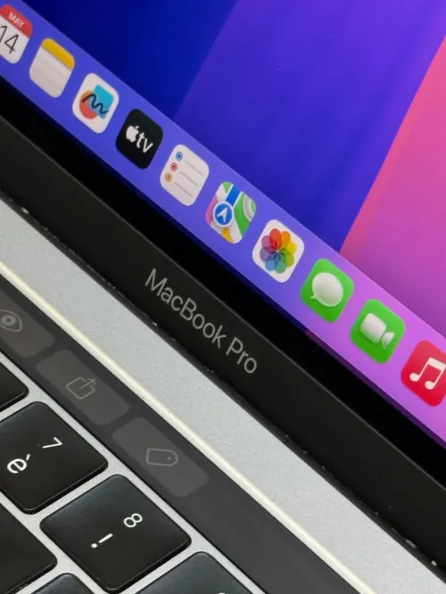 MacBook Pro 2020 13" TB - i7 2.6 Ghz - 16Go - 512Go - Intel Iris Plus