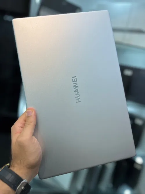 Huawei MateBook D15 - i5 10210U - 8Go - 256Go - Intel UHD Graphics
