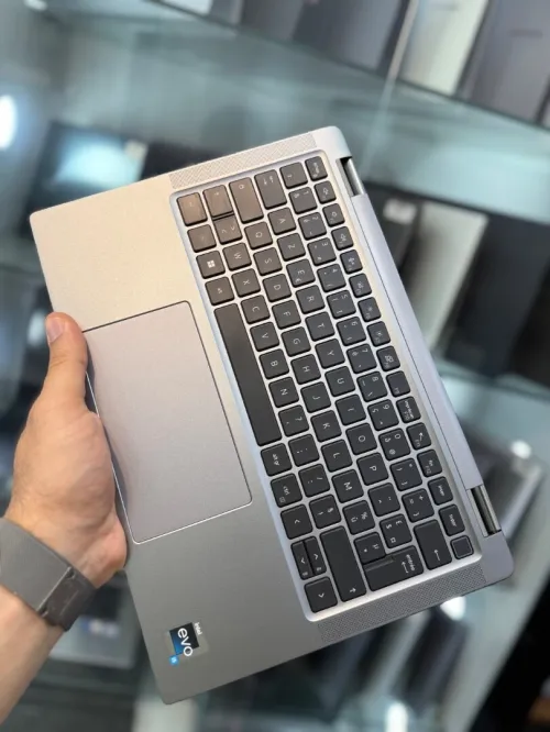 Dell Latitude 7440 2-in-1 - i5 1345U - 32Go Ram - 512Go SSD - Intel Iris Xe Graphics