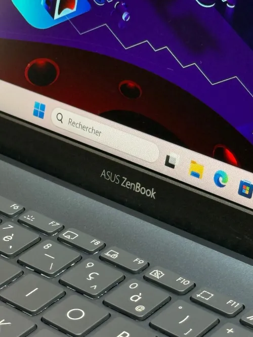 Asus ZenBook 14 FHD - Ryzen 7 4700U - 16Go - 256Go - AMD Radeon Graphics