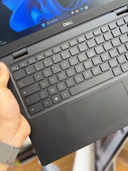 Dell Latitude 3420 14" FHD - i5 1135G7 - 8Go - 256Go - Intel Iris Xe Graphics