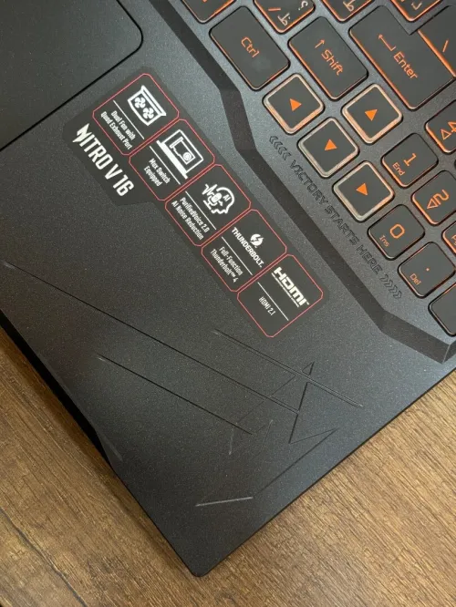 Acer Nitro V16 165Hz - i7 14650HX - 16Go - 512Go - RTX 4060 8Go
