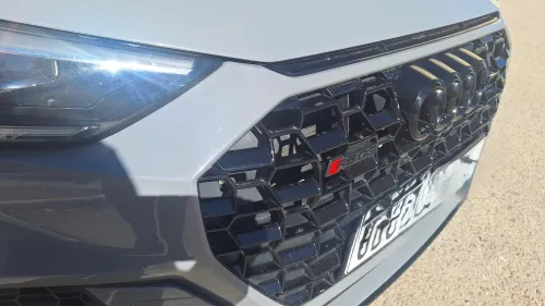 Audi Q3 2022 S Line compétition
