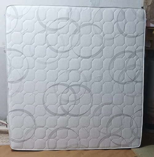 Matelas orthopèdique  haut qualité 