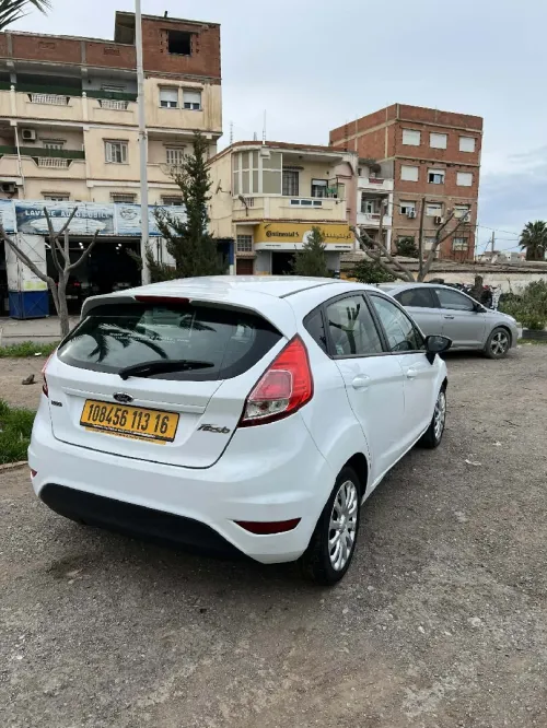 Ford Fiesta 2013 Trend Look