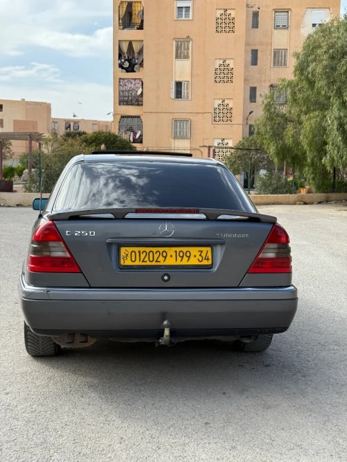 C250 Mercedes 1999 ELEGANCE