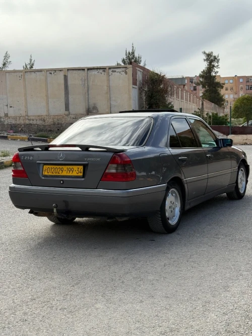 C250 Mercedes 1999 ELEGANCE