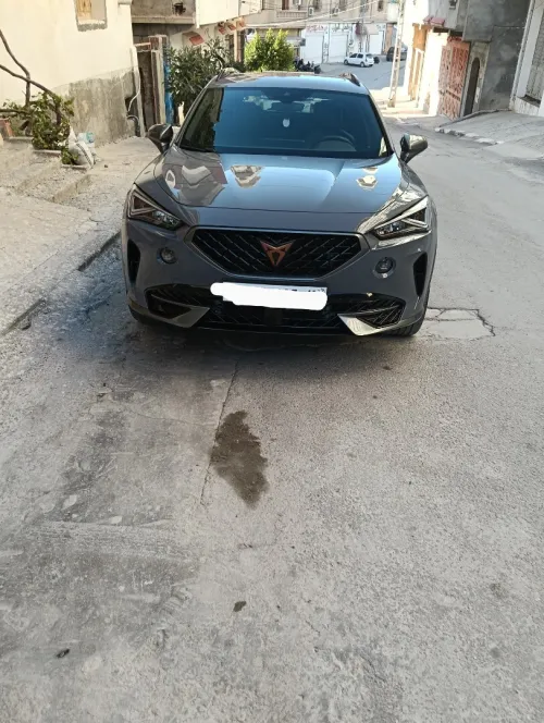 Cupra  Leon 2023 
