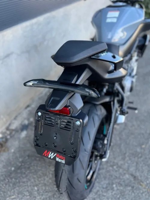 CFMOTO 675NK 2026