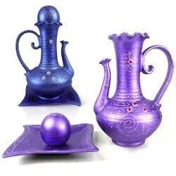 جرة تزيين من الفخار بتصميم عصري و أنيق Carafe Décorative En Argile Avec Un Beau Design Modern