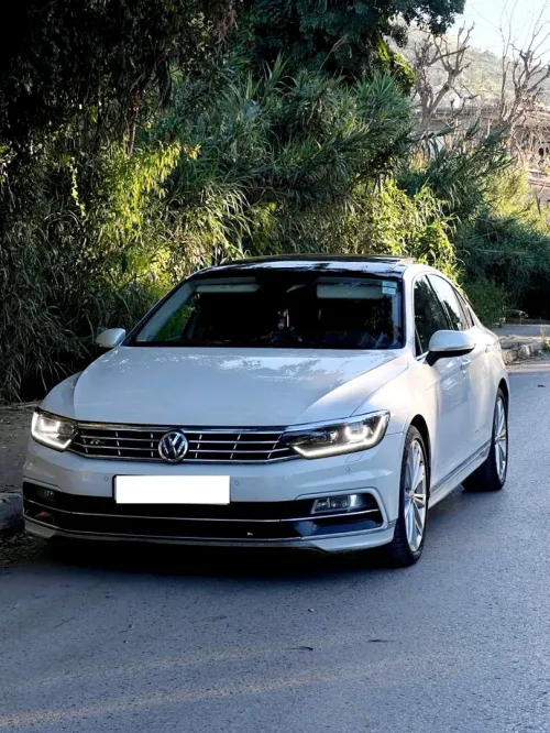 Volkswagen Passat 2017 R line