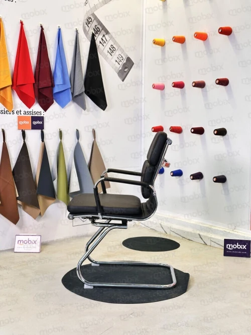 Chaise de direction AURA visiteur noir de la marque Mobix dz