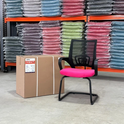 Chaise bureau visiteur filet en couleur rose