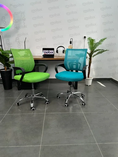 Chaise ergonomique de bureau OP-938 de la marque Mobix dz