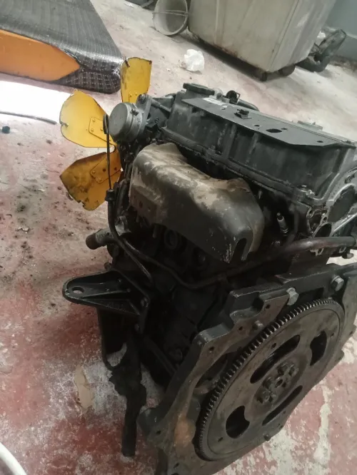 Moteur Mazda a vendre