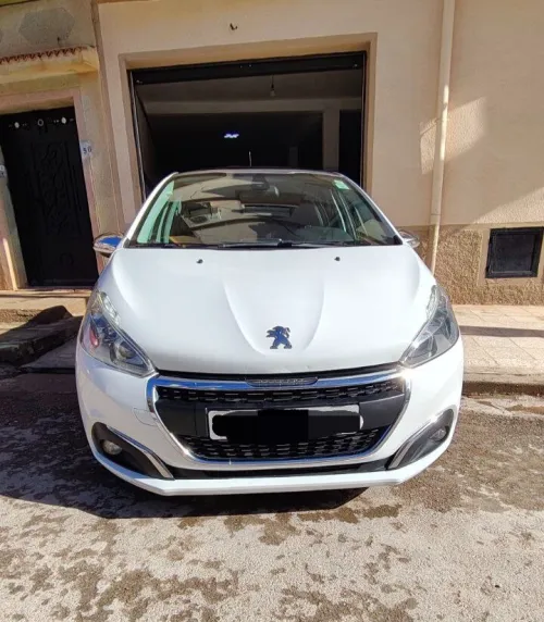 Peugeot 208 2019 Allure Facelift