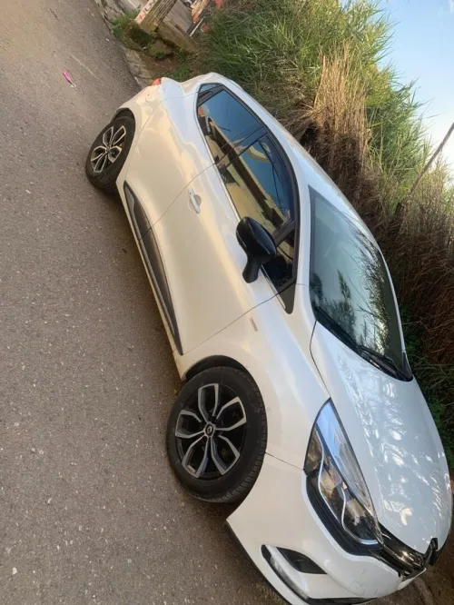 Renault Clio 4 2019 Limited 2