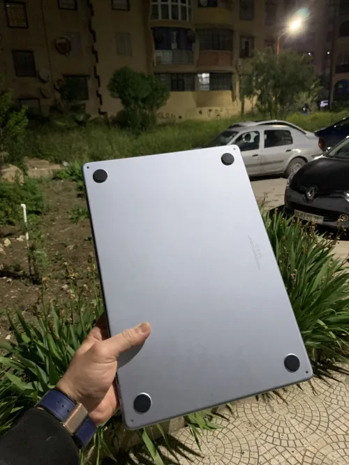 Macbook Air M4 2025