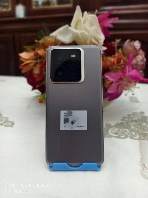 Realme  GT 7 Pro Realme