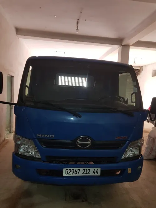 HINO HINO 611 
