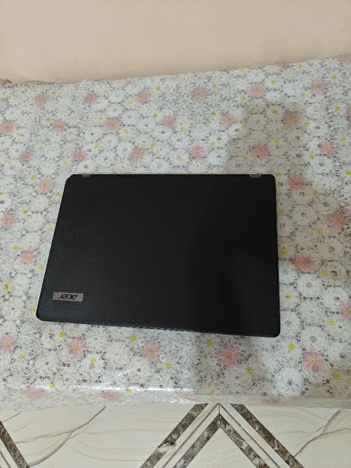 Acer travelmate p214