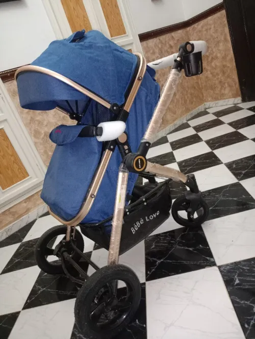 Poussette landau marque Bébé Love