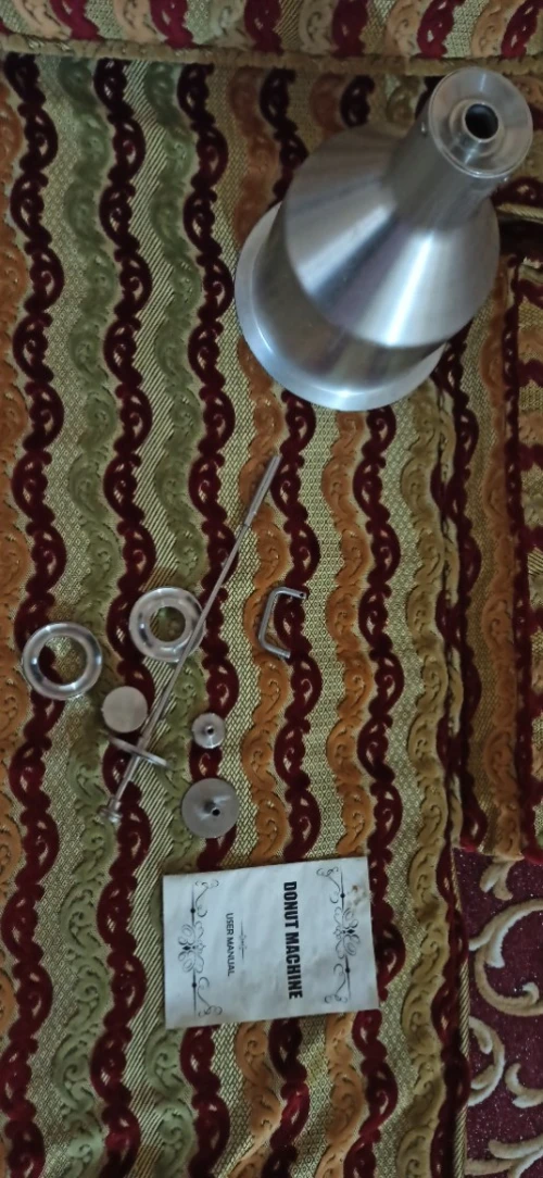 Donut machine 