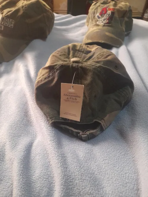 vend casquettes de chasse