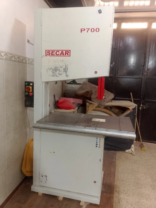 Scie à ruban SECAR 700